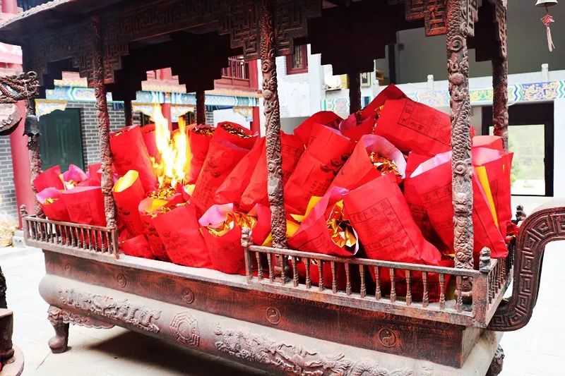 补财库详解什么是财库,为什么补财库可以提升命运的转变?