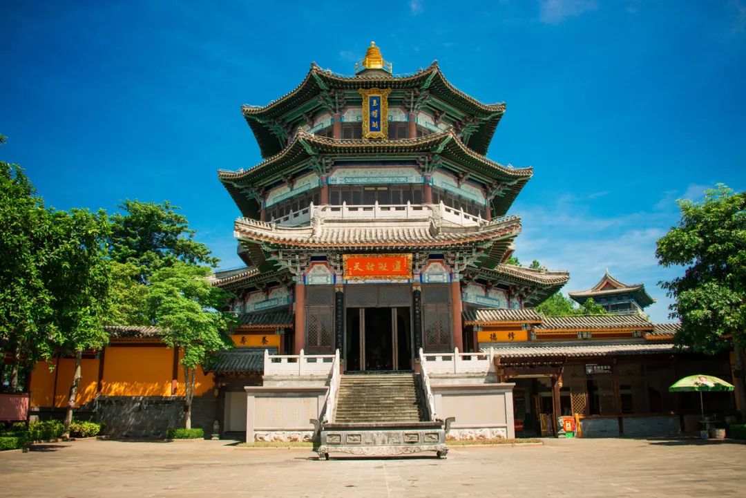 海南道观玉蟾宫介绍海南道教林道玖 海南万宁道教 海南文笔峰道观灵不